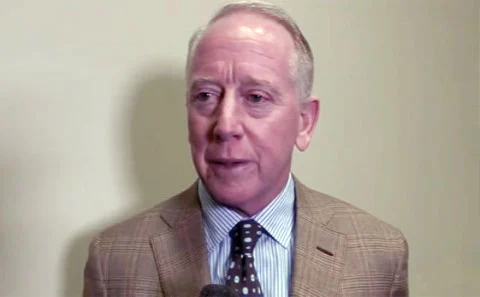 archie-manning-speaking-at-knoxville-sports-hall-of-fame-2015